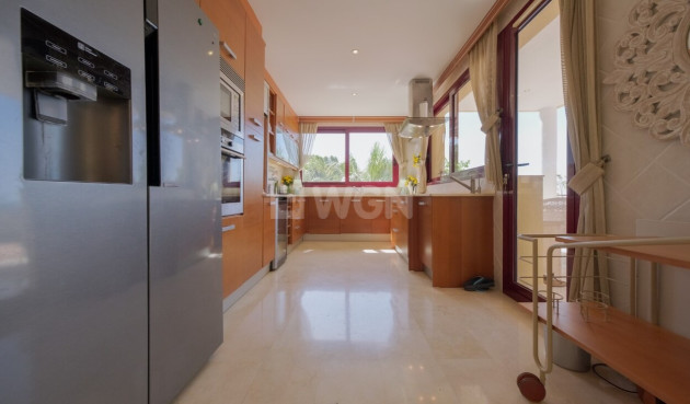 Resale - Villa - Callosa D'en Sarria - Costa Blanca