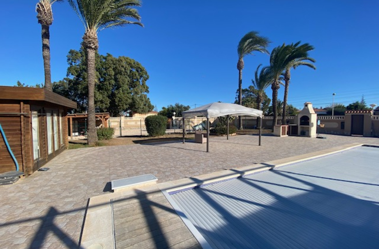 Odsprzedaż - Villa - La Siesta - Costa Blanca