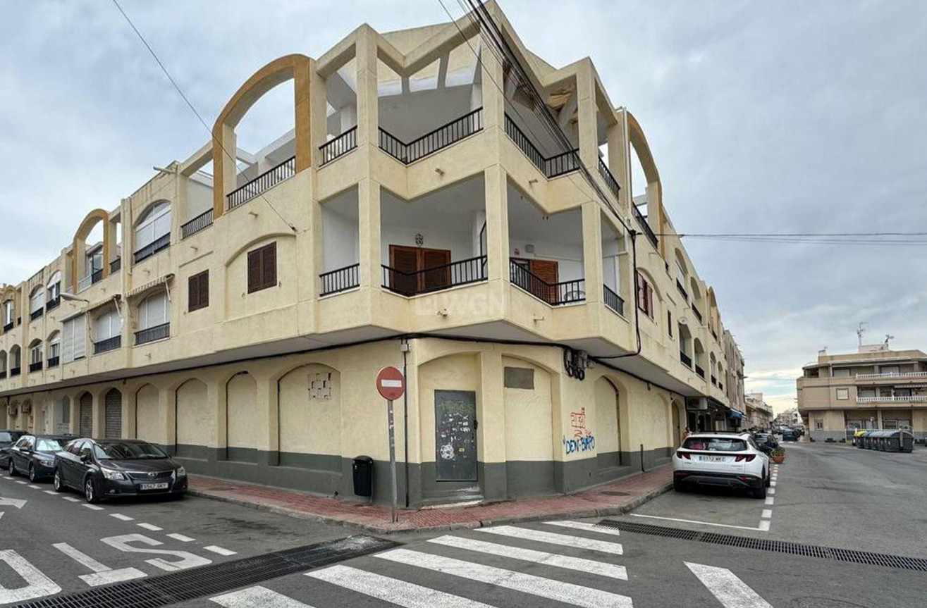 Resale - Commercial - Torrevieja - Playa del Cura