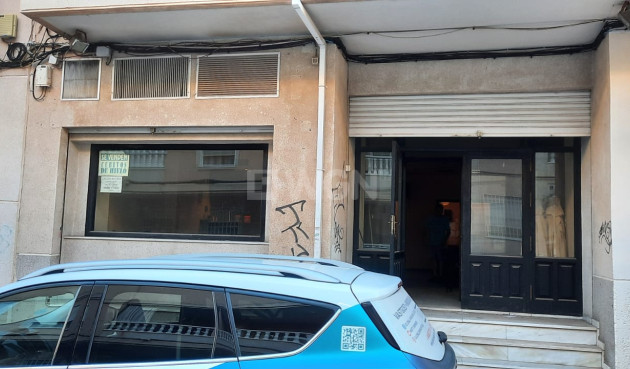 Resale - Commercial - Torrevieja - Costa Blanca