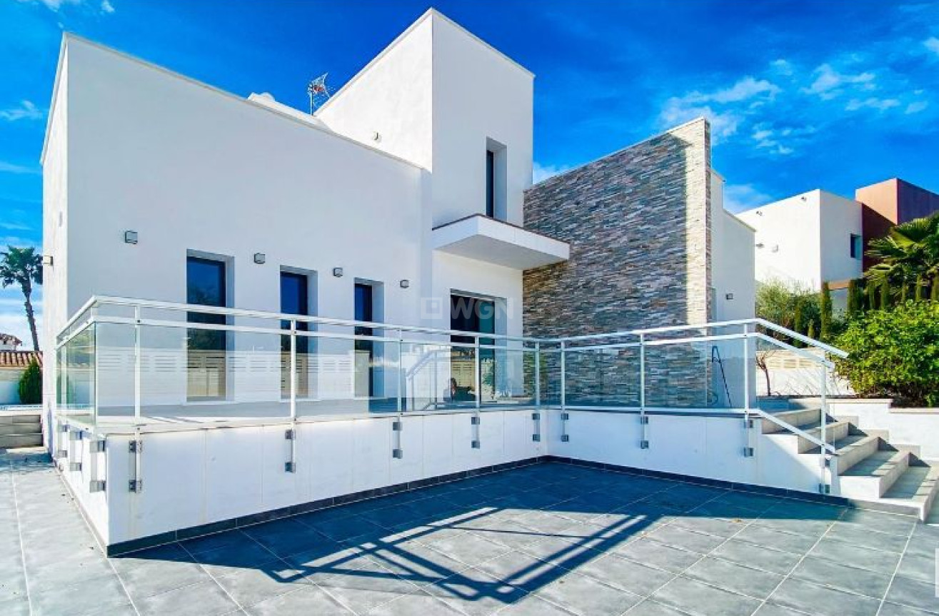 Resale - Villa - Calpe - Costa Blanca