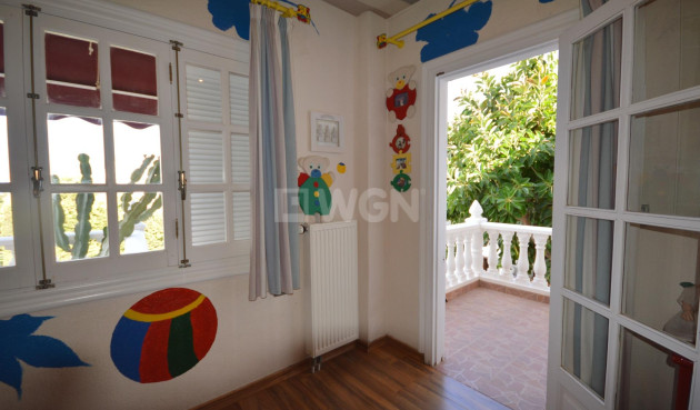 Odsprzedaż - Villa - Torrevieja - La Veleta