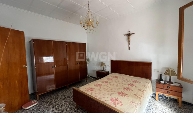 Resale - Townhouse - Dolores - Centro