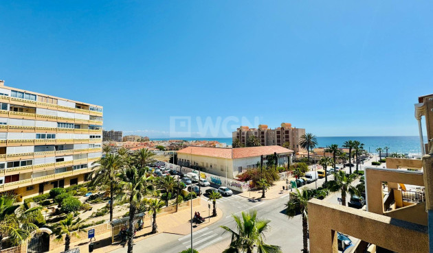 Odsprzedaż - Mieszkanie w bloku - Torrevieja - Costa Blanca