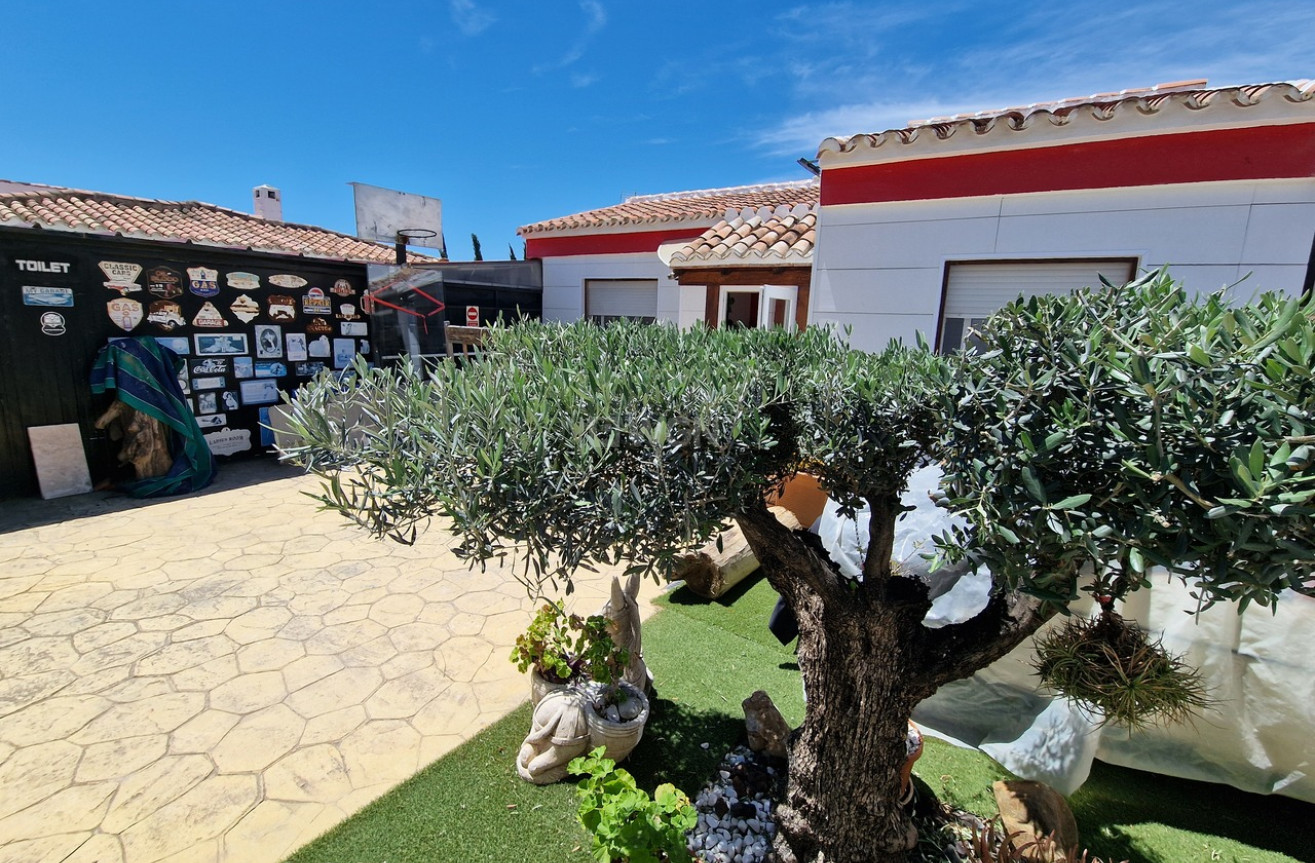 Resale - Villa - Vinuela - Inland