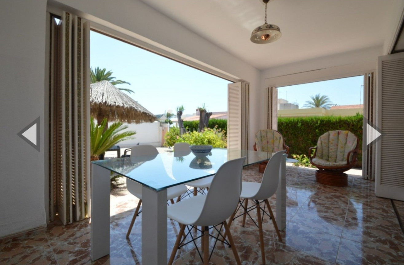 Odsprzedaż - Villa - Torrevieja - La Veleta