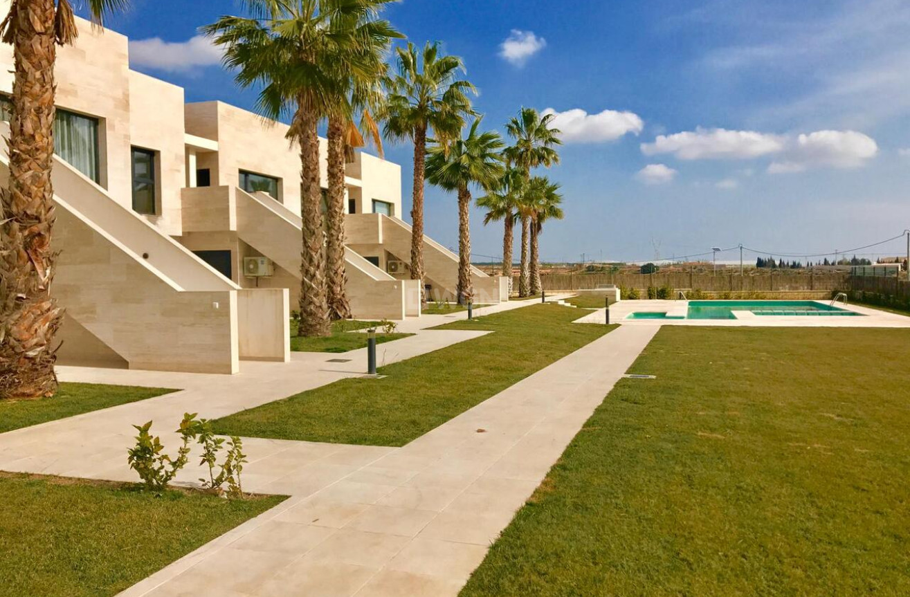 Resale - Apartment / flat - Pilar de la Horadada - Costa Blanca