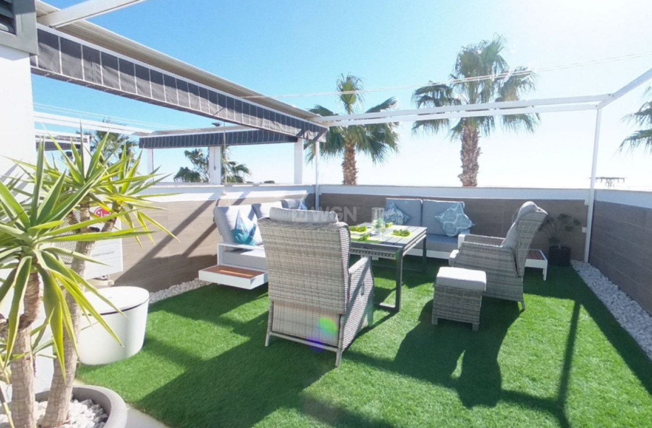 Resale - Apartment / flat - Pilar de la Horadada - Costa Blanca