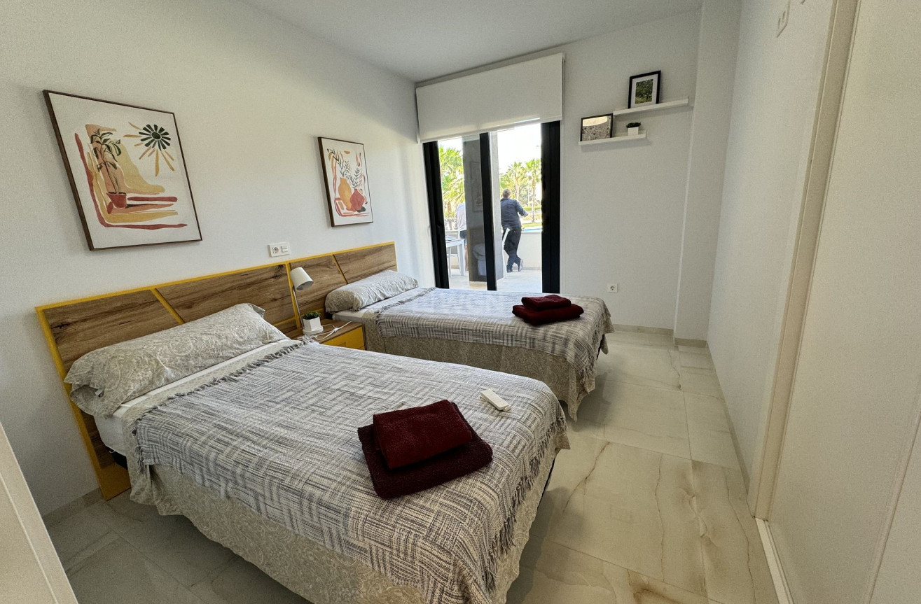 Resale - Apartment / flat - Orihuela Costa - Costa Blanca