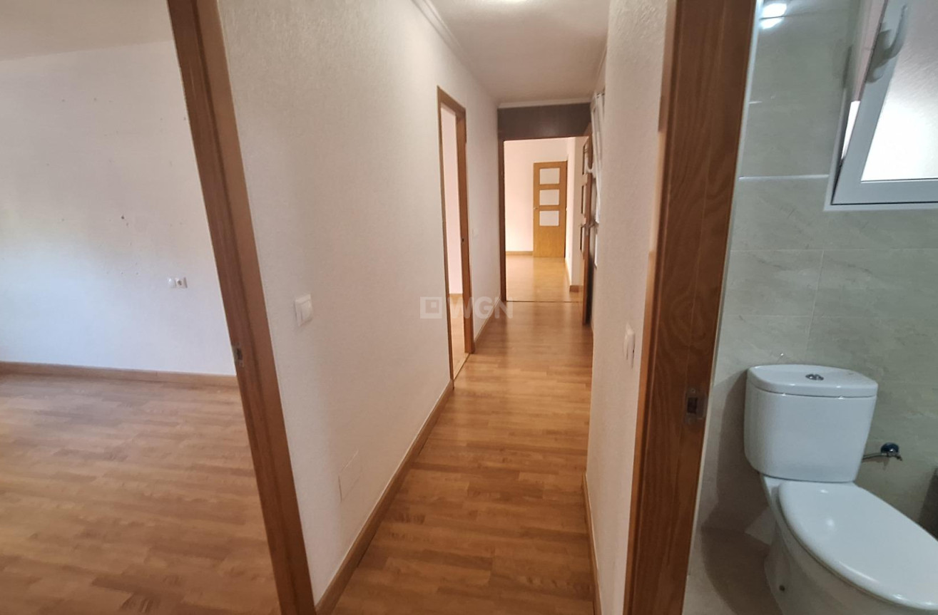 Reventa - Apartamento / piso - Torrevieja - Acequion