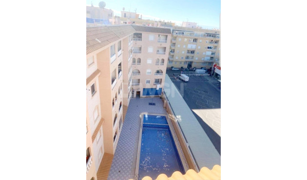 Resale - Apartment / flat - Torrevieja - El Molino