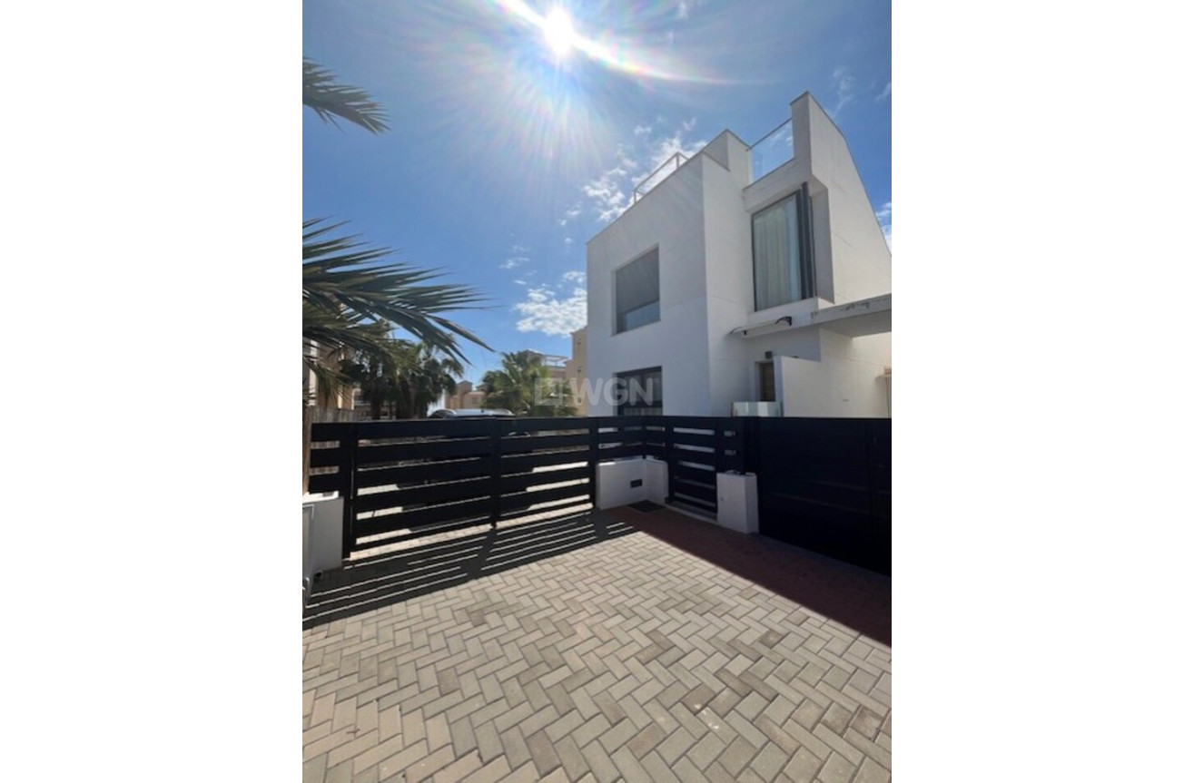 Reventa - Villa - Cabo Roig - Costa Blanca