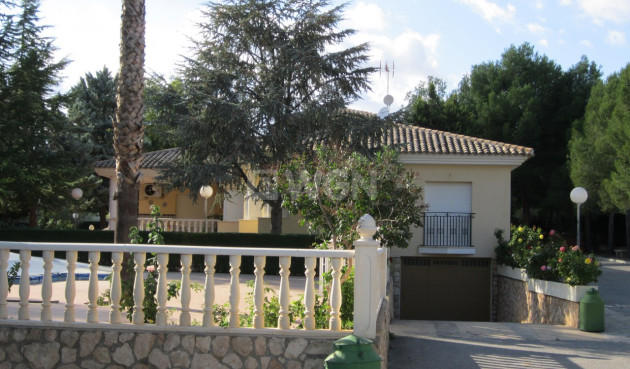 Resale - Villa - Yecla - Inland