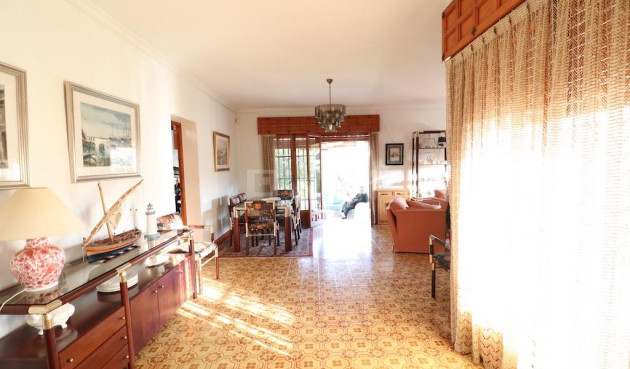 Resale - Villa - Orihuela Costa - Costa Blanca