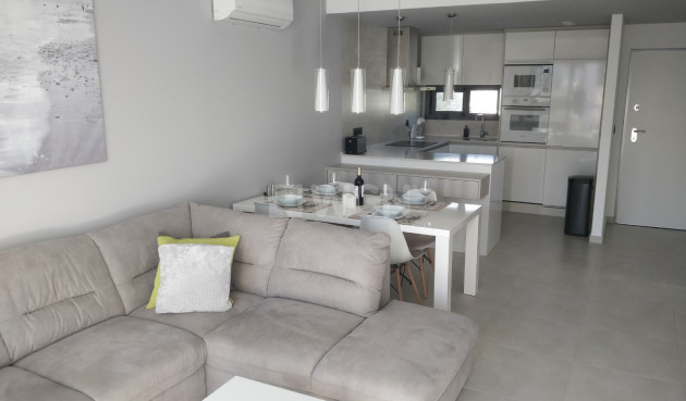 Resale - Apartment / flat - Guardamar del Segura - Costa Blanca