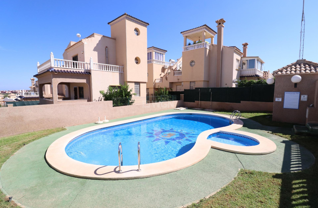 Resale - Townhouse - Orihuela Costa - Costa Blanca