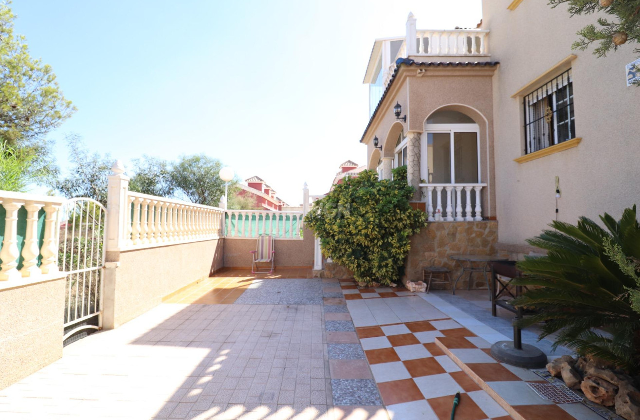 Resale - Townhouse - Orihuela Costa - Costa Blanca