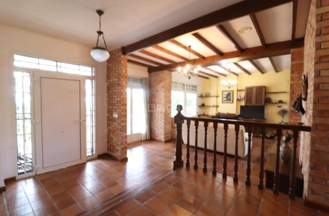 Resale - Villa - Pilar de la Horadada - Costa Blanca