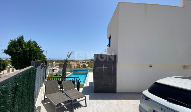 Resale - Villa - San Miguel de Salinas - Inland