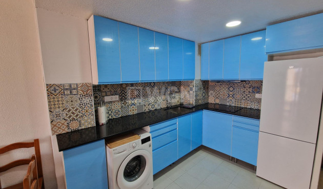 Resale - Apartment / flat - Torrevieja - Centro