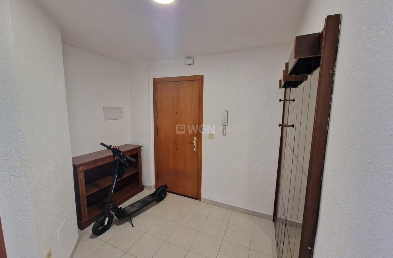 Resale - Apartment / flat - Torrevieja - Centro