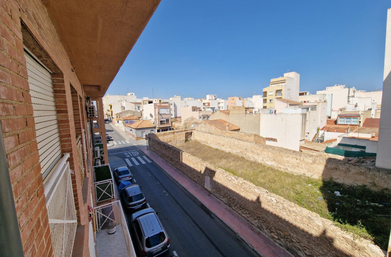 Reventa - Apartamento / piso - Torrevieja - Centro