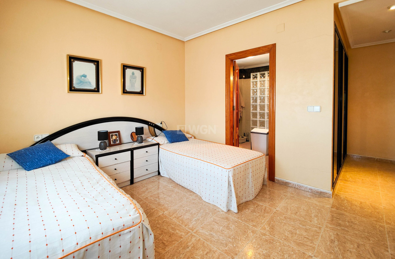 Odsprzedaż - Villa - Torrevieja - Costa Blanca