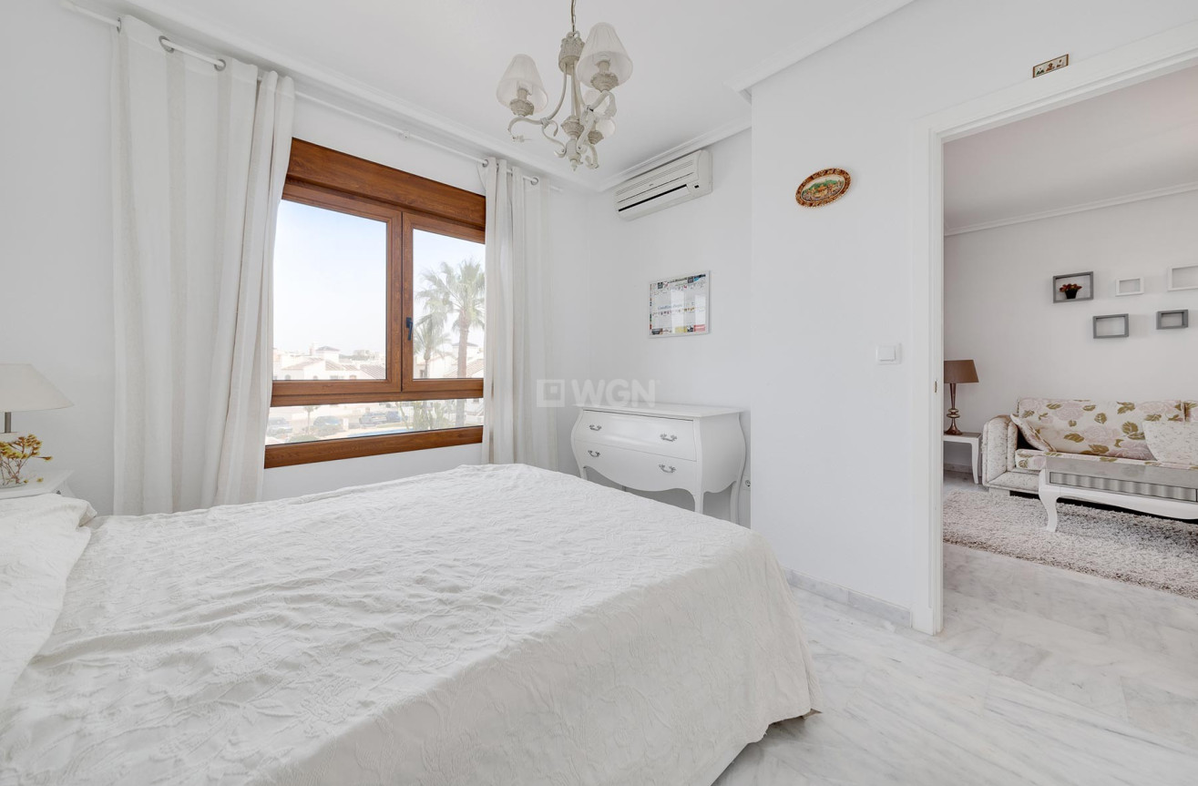 Resale - Apartment / flat - Orihuela Costa - Costa Blanca