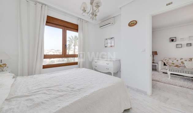 Resale - Apartment / flat - Orihuela Costa - Costa Blanca