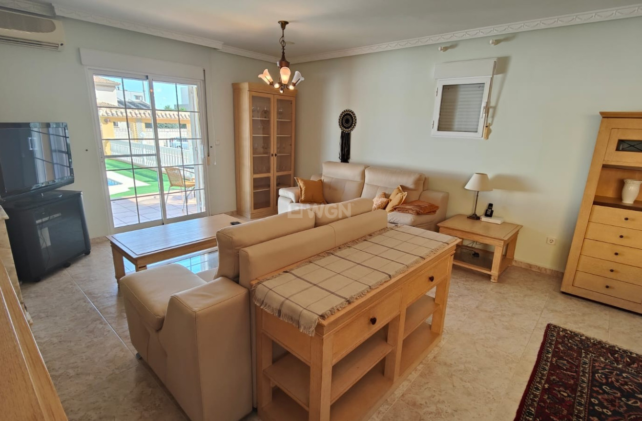 Reventa - Villa - Orihuela Costa - Costa Blanca