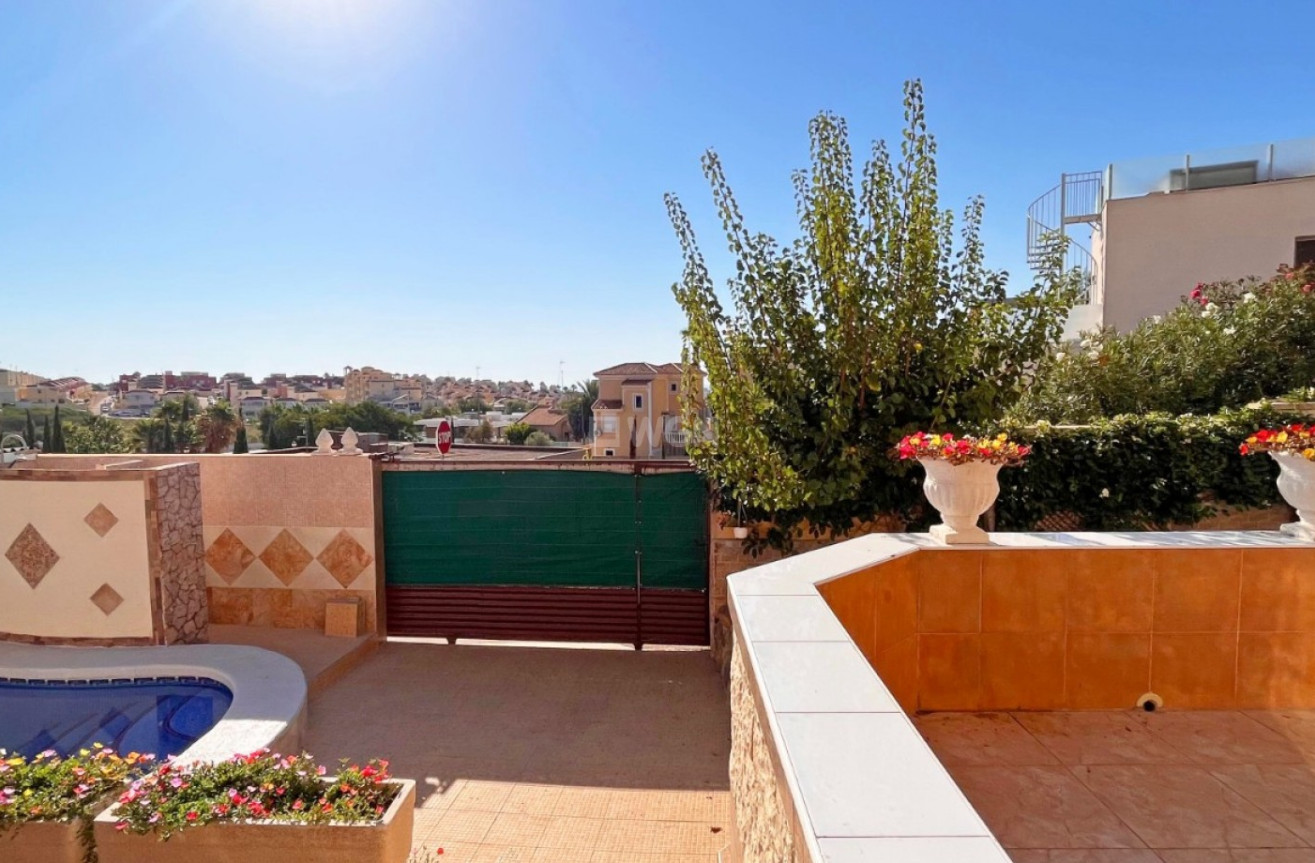 Reventa - Villa - Orihuela Costa - Costa Blanca