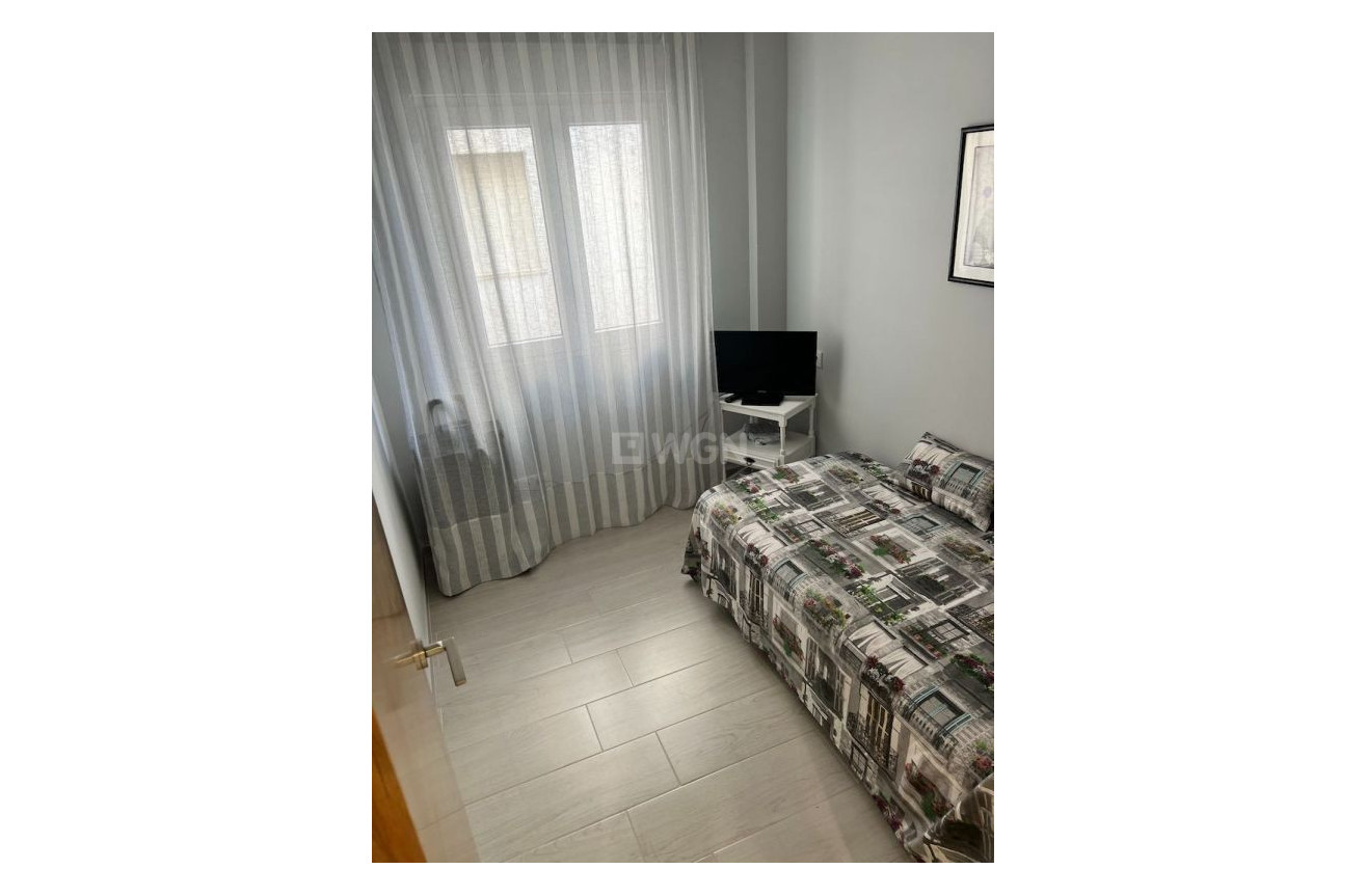 Reventa - Apartamento / piso - Torrevieja - Playa del Cura