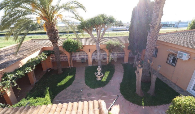 Odsprzedaż - Villa - Torrevieja - Costa Blanca