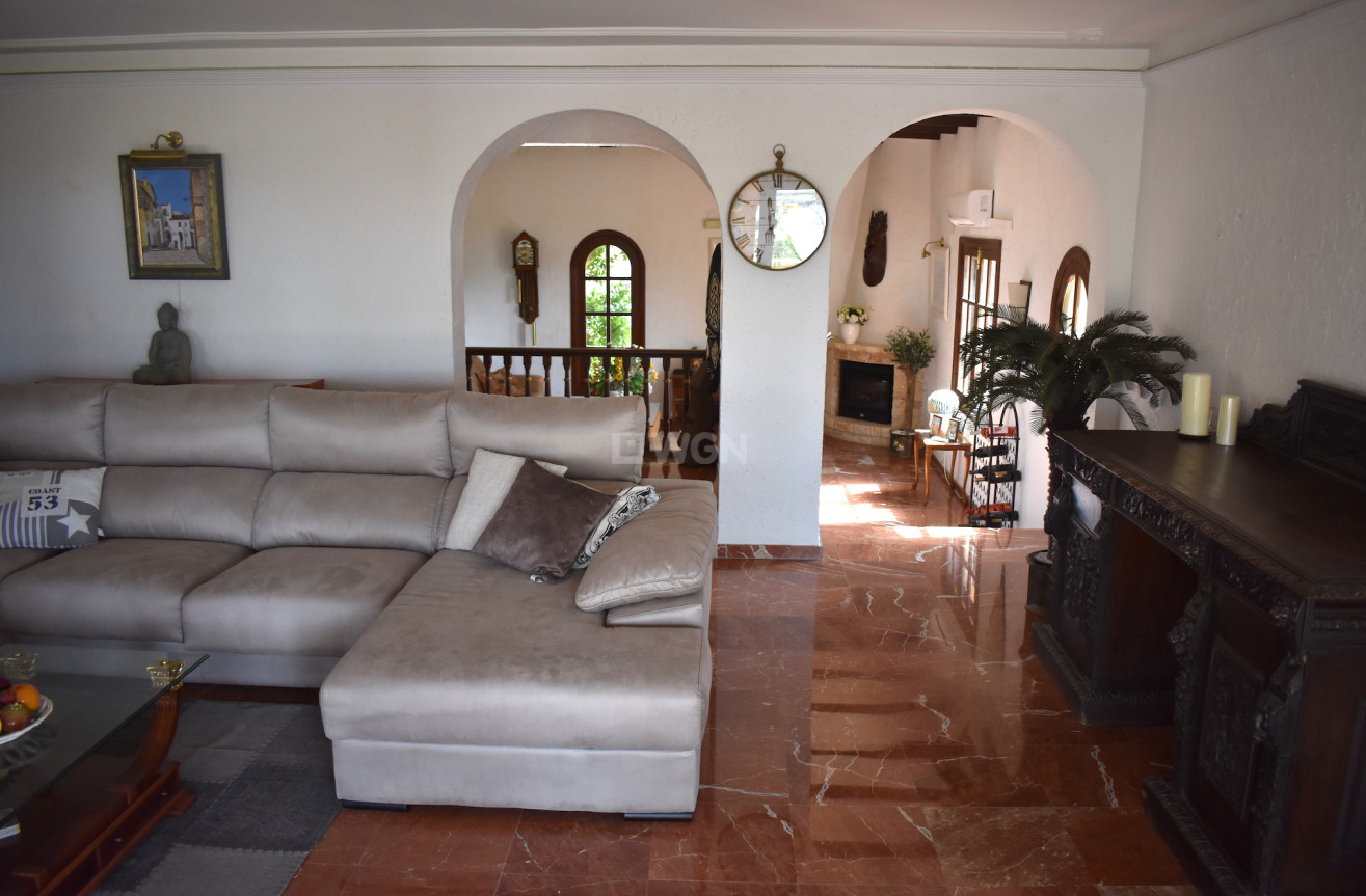 Resale - Villa - Alfas del Pí - Escandinavia