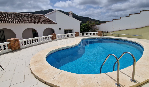 Resale - Villa - Periana - Inland