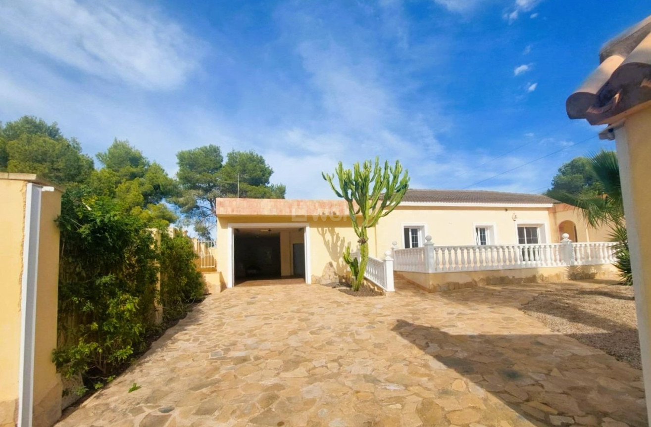 Odsprzedaż - Villa - Orihuela Costa - Costa Blanca