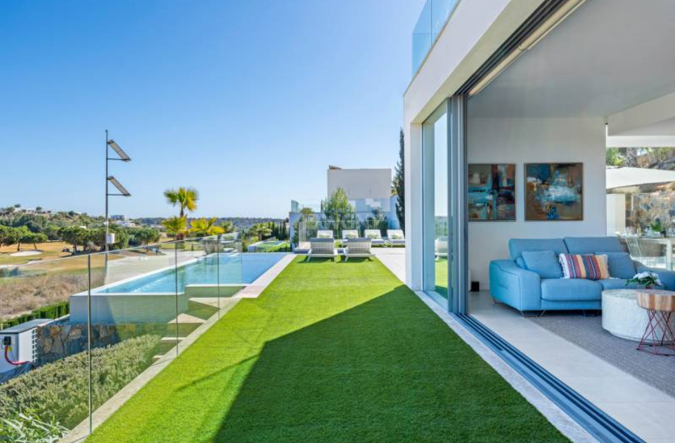 Resale - Villa - Las Colinas Golf - Costa Blanca