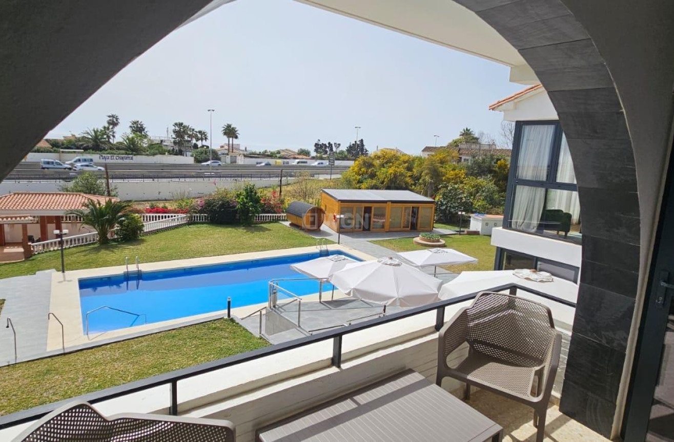 Resale - Villa - Mijas - Calaburra - Chaparral