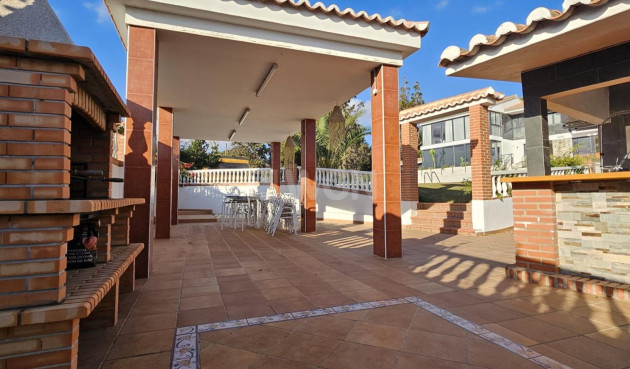 Resale - Villa - Mijas - Calaburra - Chaparral