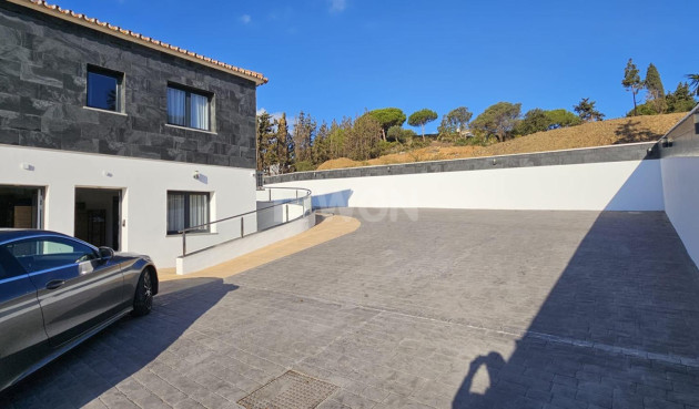 Resale - Villa - Mijas - Calaburra - Chaparral