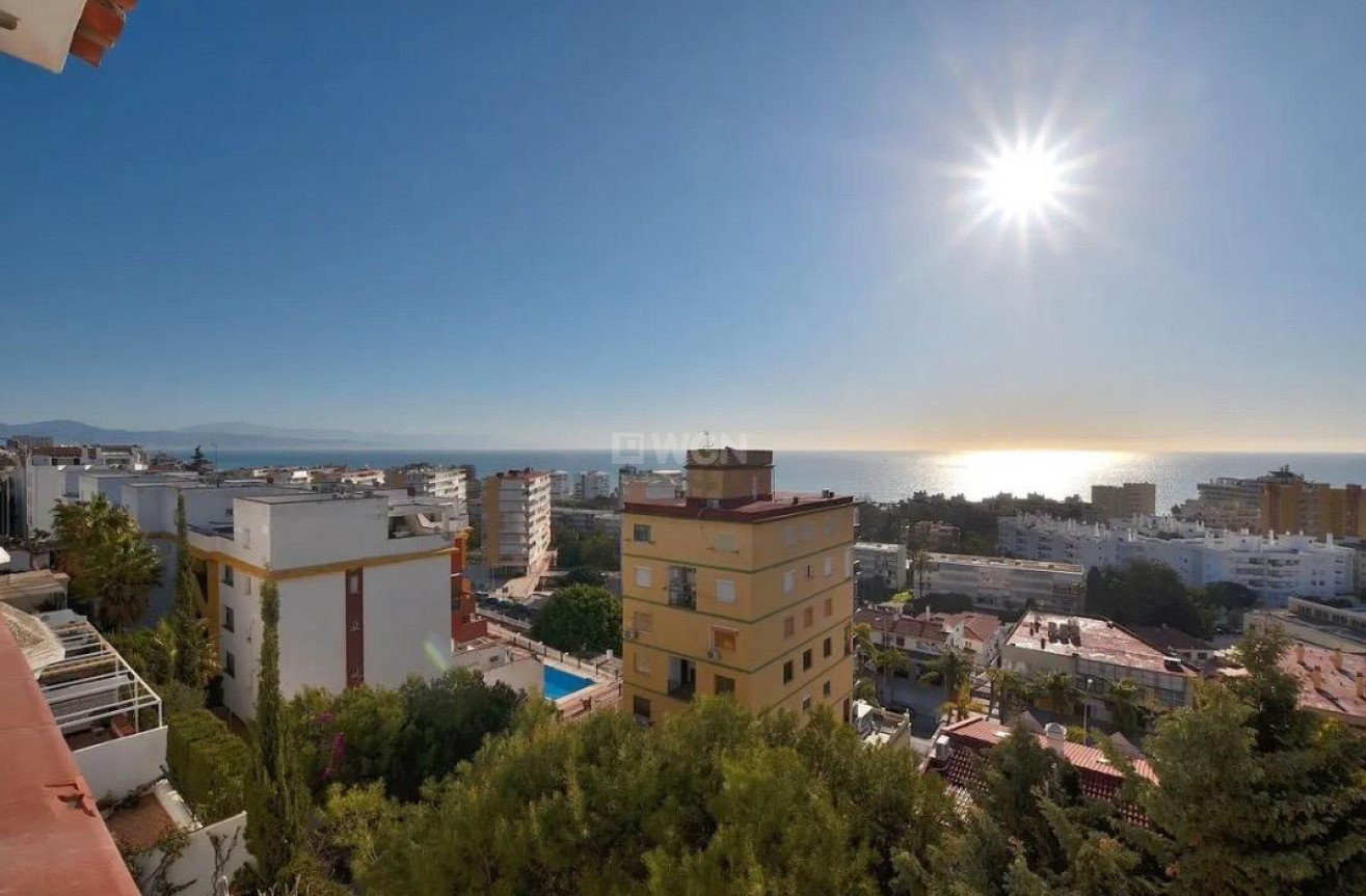 Odsprzedaż - Semi Detached - Torremolinos - La Carihuela - Los Nidos