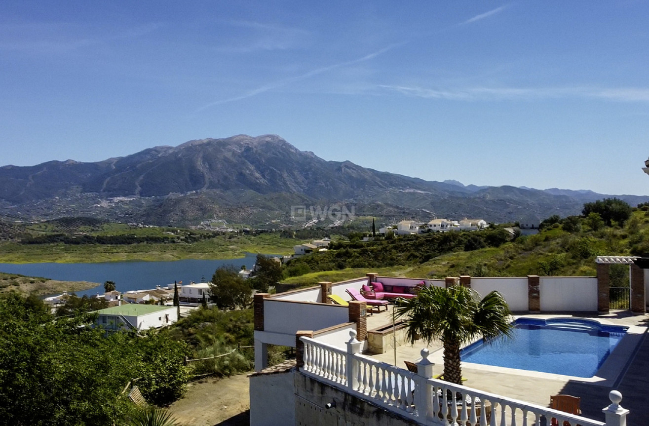 Resale - Villa - Vinuela - Inland