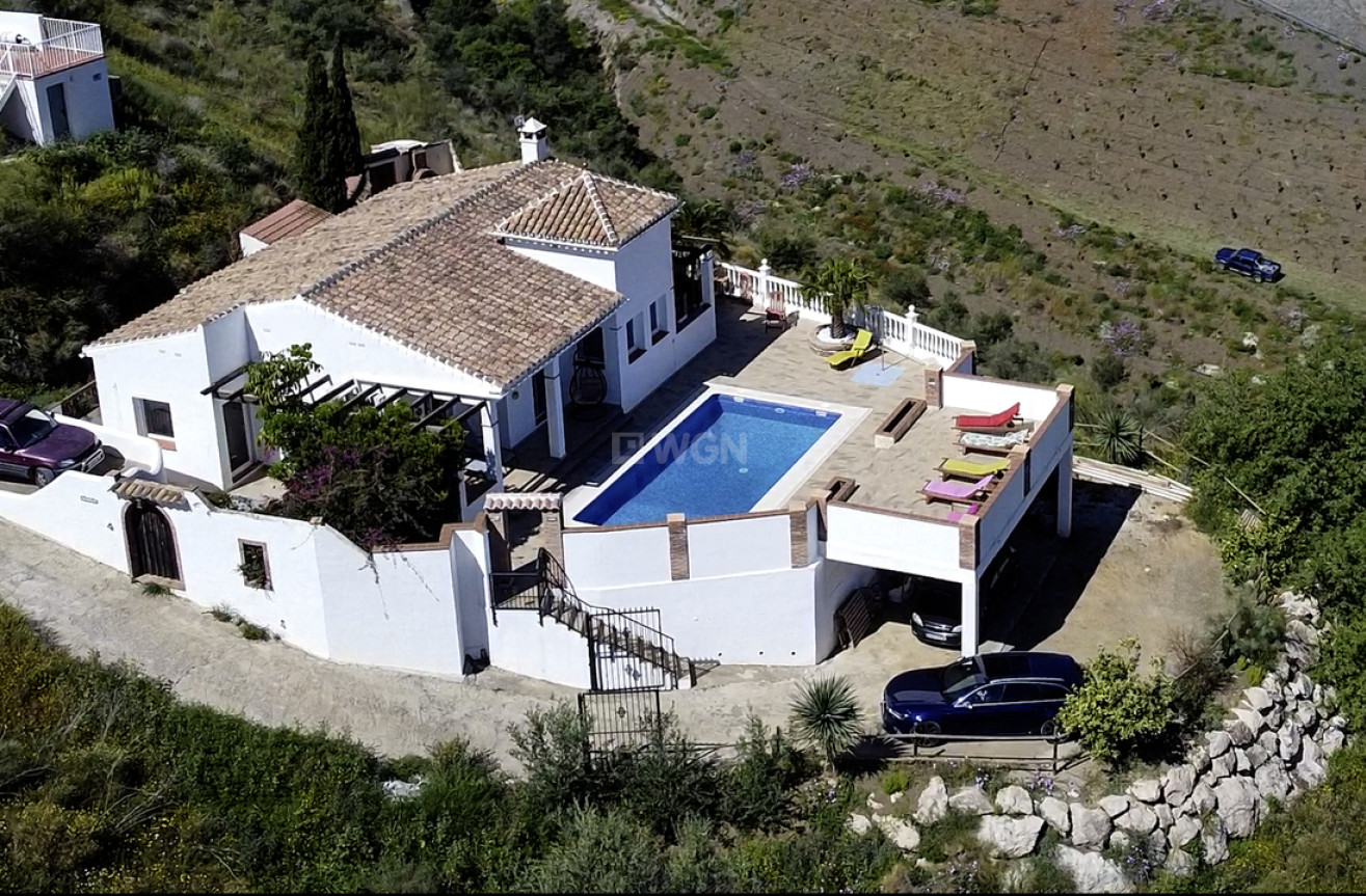 Resale - Villa - Vinuela - Inland