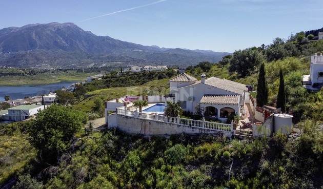 Resale - Villa - Vinuela - Inland