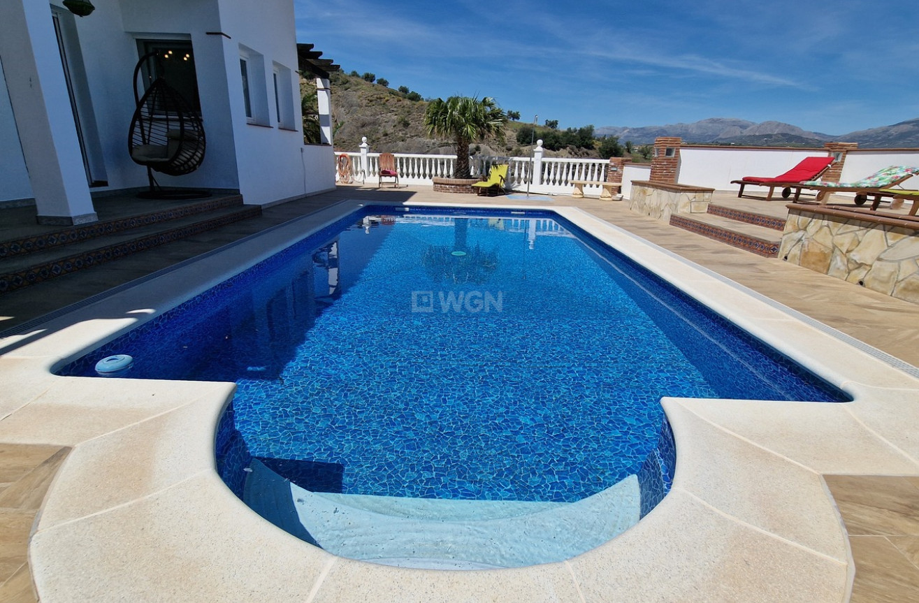 Resale - Villa - Vinuela - Inland