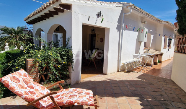 Resale - Villa - Vinuela - Inland