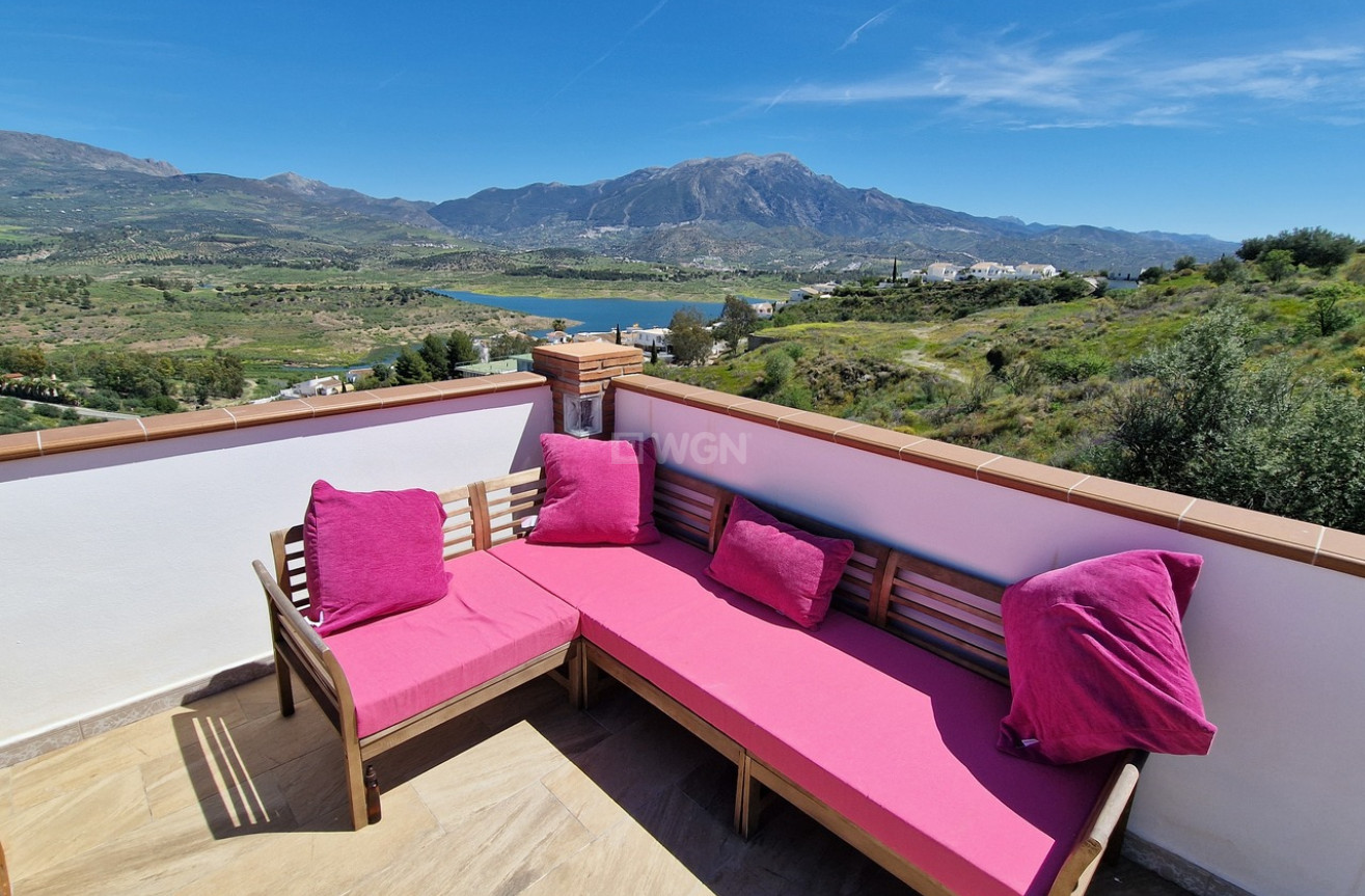 Resale - Villa - Vinuela - Inland