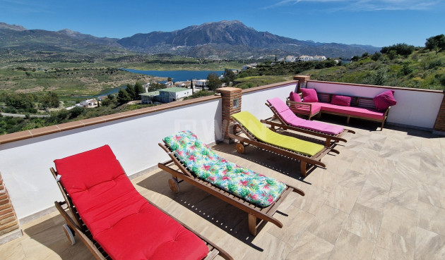 Resale - Villa - Vinuela - Inland