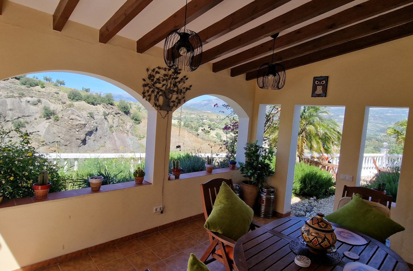 Resale - Villa - Vinuela - Inland