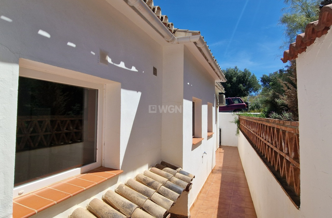 Reventa - Villa - Vinuela - Inland